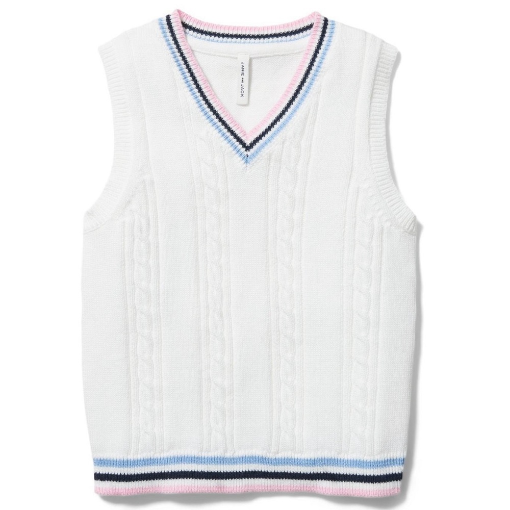 CABLE KNIT SWEATER VEST